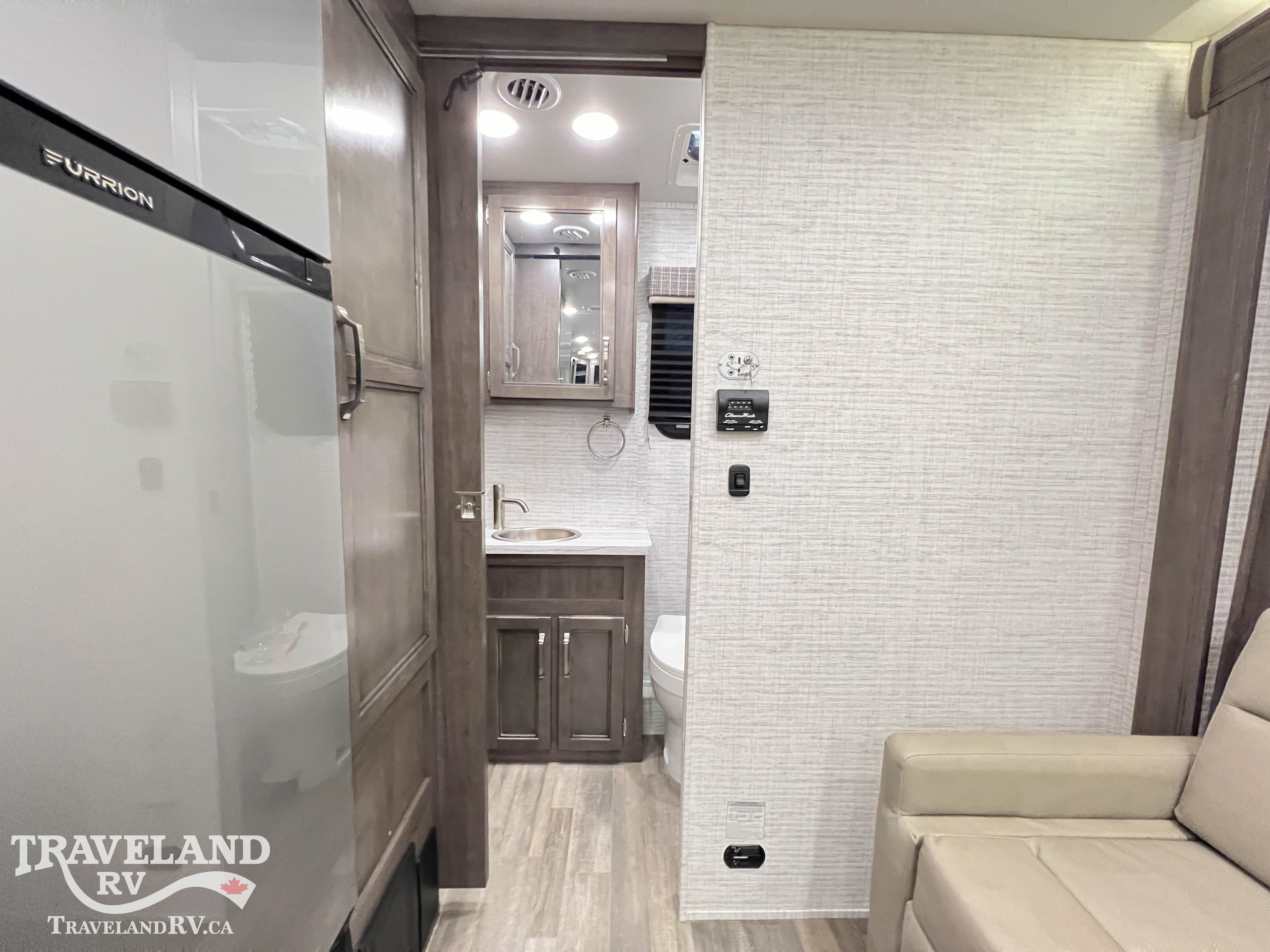 2024 Entegra Coach Qwest SE 24R - Image 28