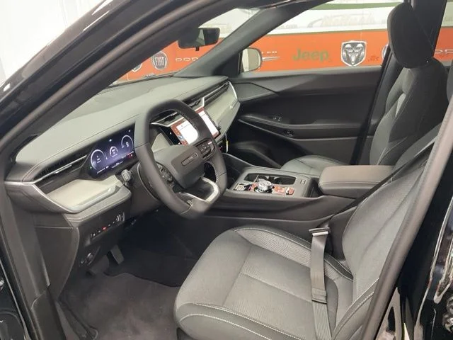 2026 Jeep Cherokee LAREDO 4X4 - Image 18