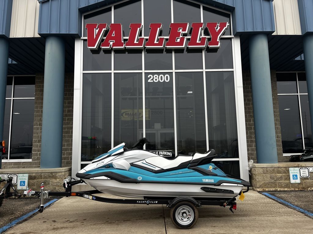 2026 Yamaha WaveRunners FX Cruiser® HO - Image 1