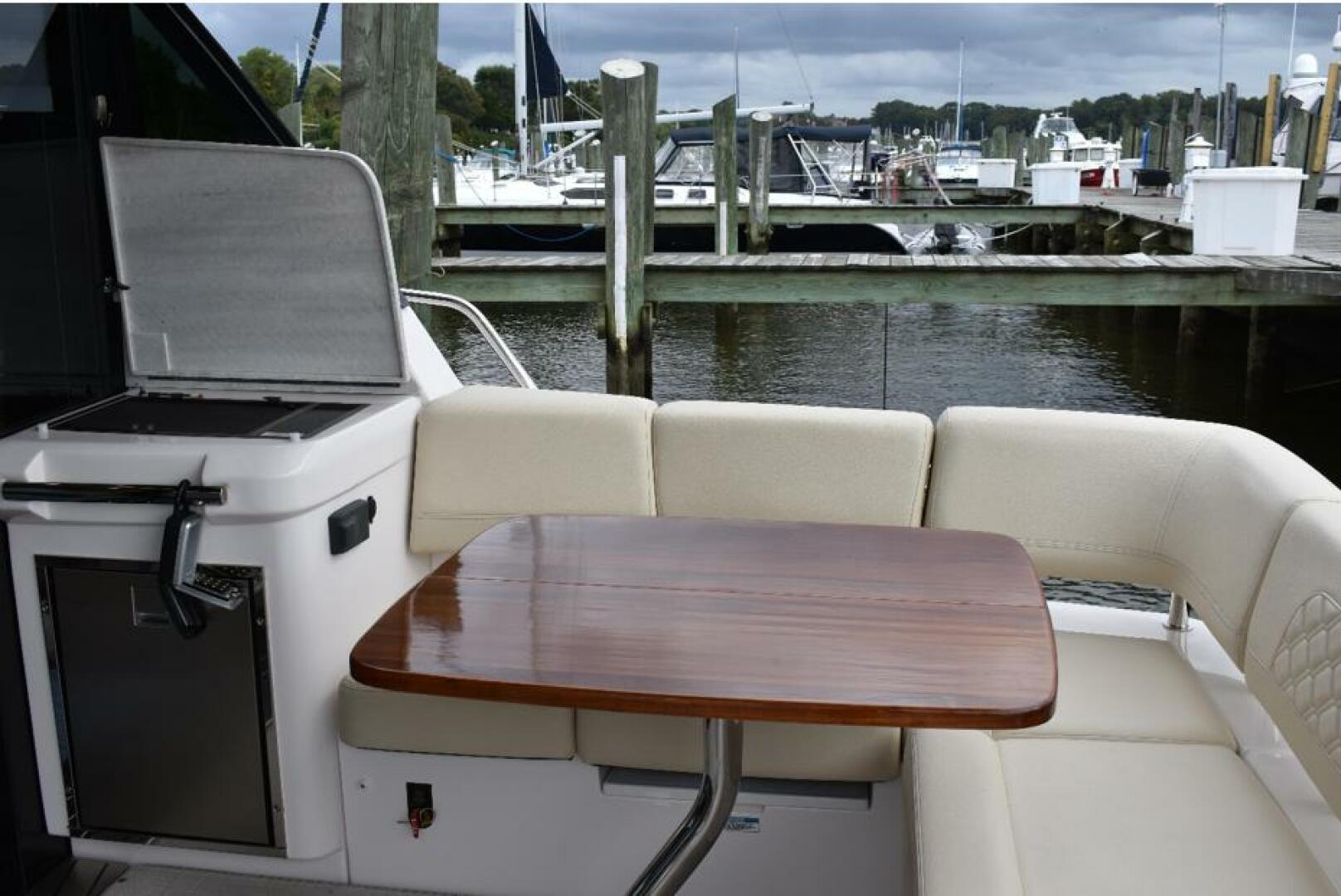 2021 Regal 42 FLY - Image 38