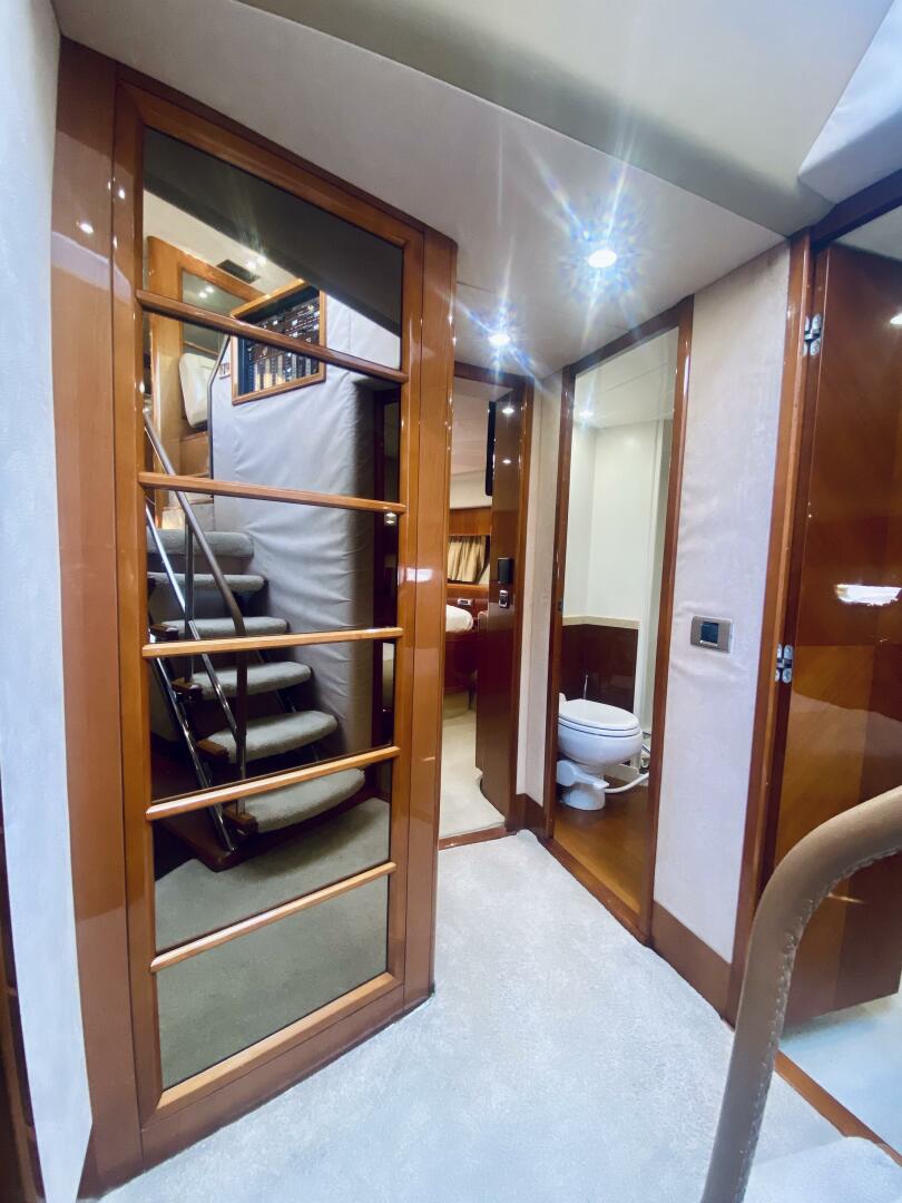 2006 Viking Princess Sport Cruiser - Image 37