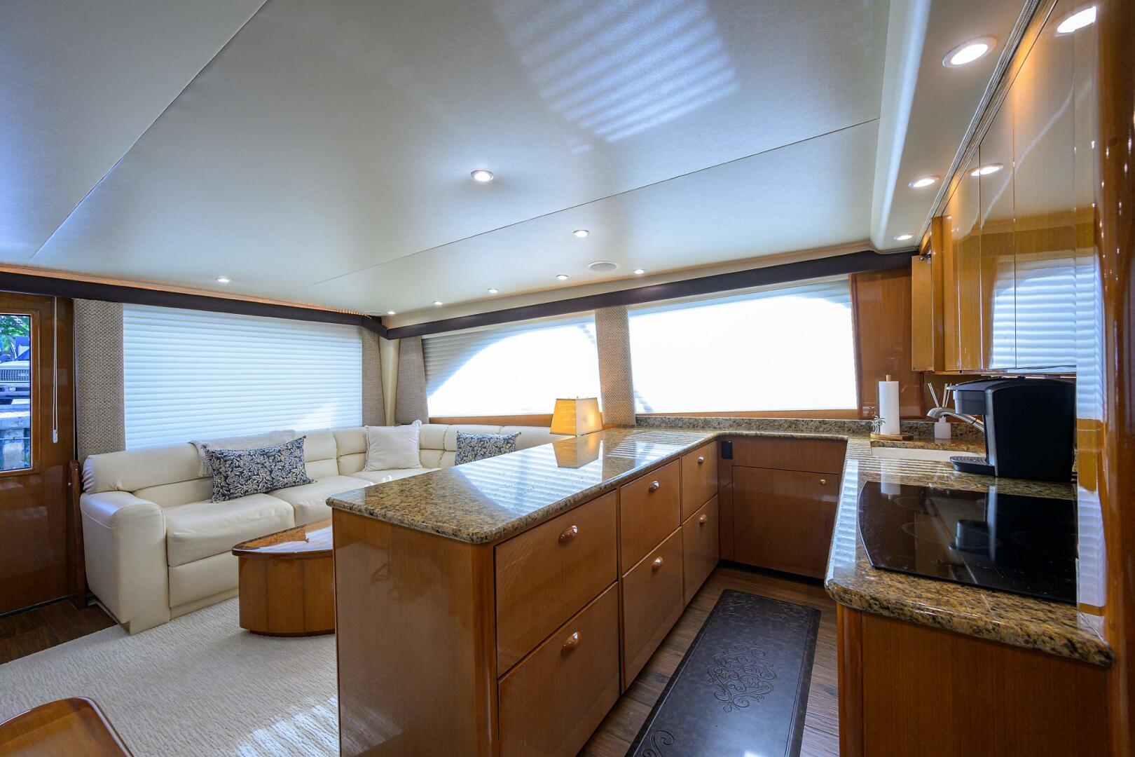 2004 Viking 56 Convertible - Image 43