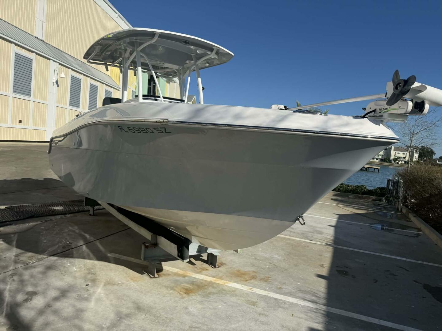 2021 Aquasport 2500 Center Console - Image 5