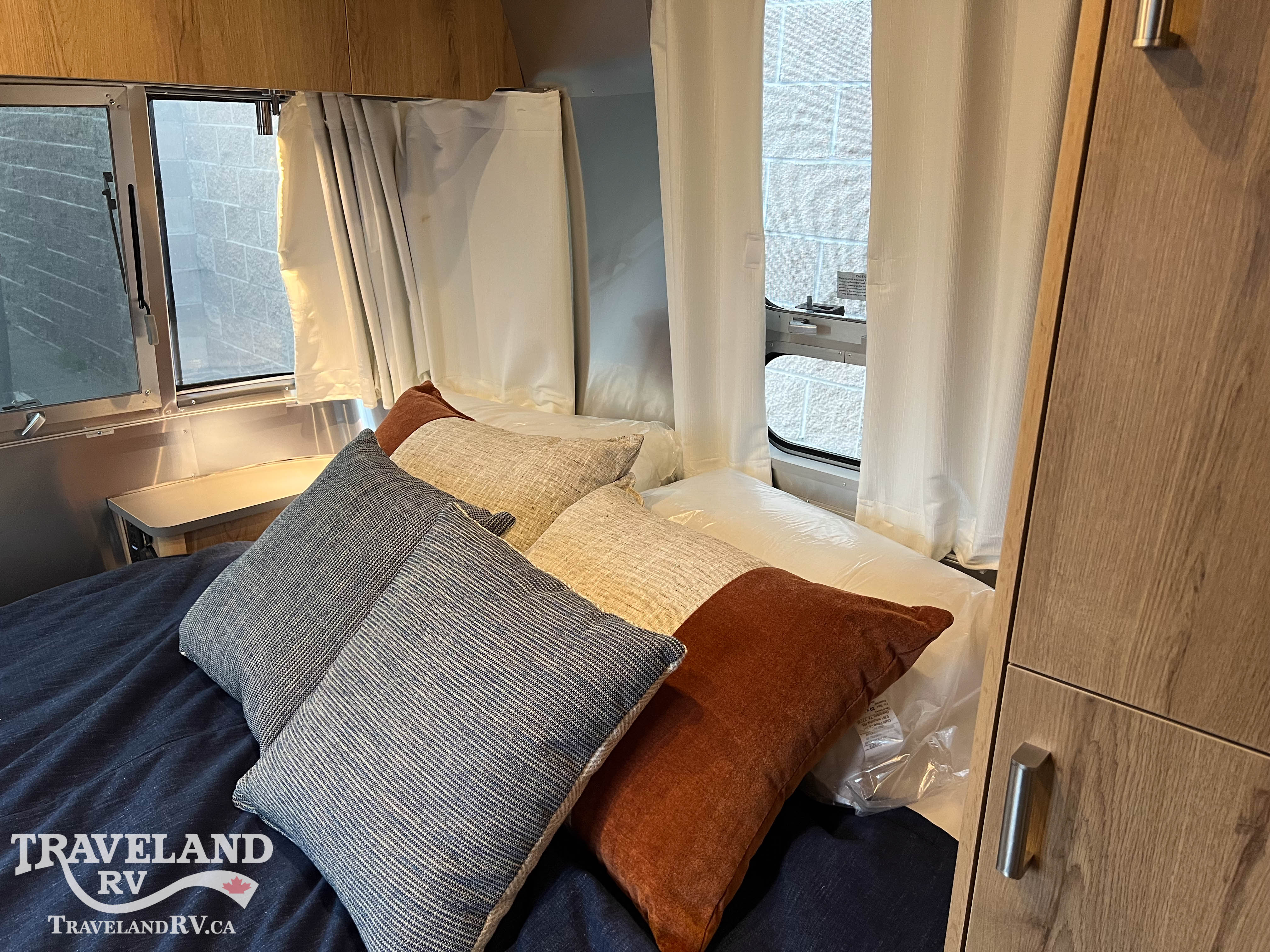 2026 Airstream Tradewind 25FBQ - Image 10