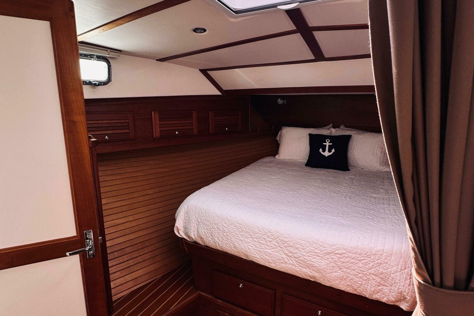 2007 Sabre 34 Express - Image 53