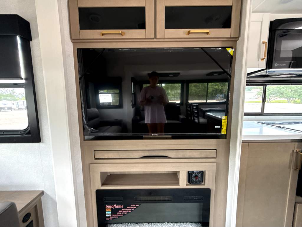 2027 JAYCO EAGLE 355MBQS - Image 16