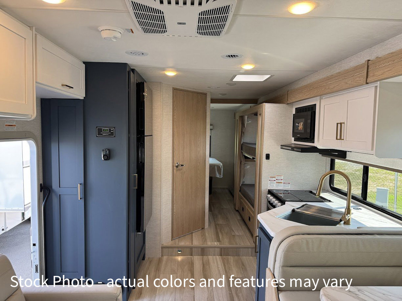 2026 THOR MOTOR COACH MAGNITUDE GA31 - Image 23