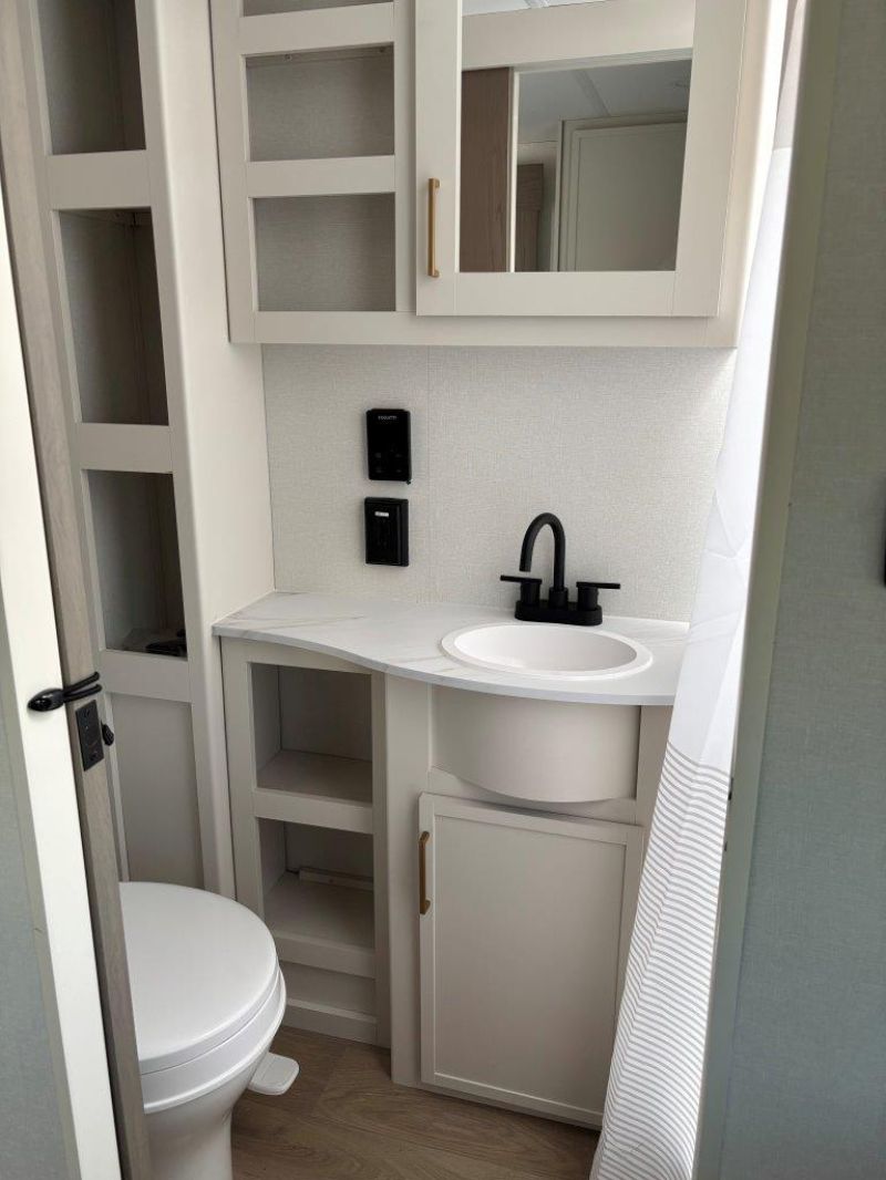 2026 Grand Design Transcend XPLOR 25MLX - Image 25