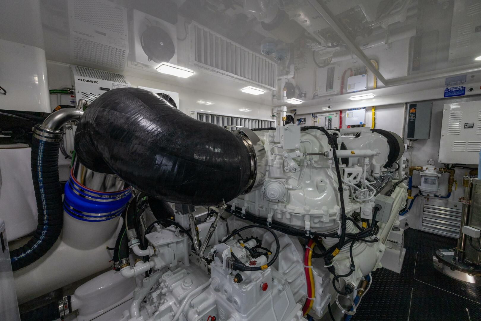 2025 Viking 82 Convertible - Image 59