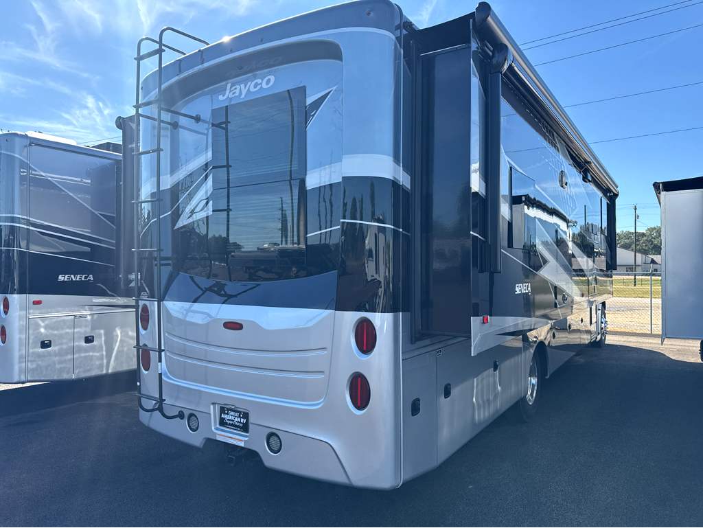 2026 JAYCO SENECA 37M - Image 4