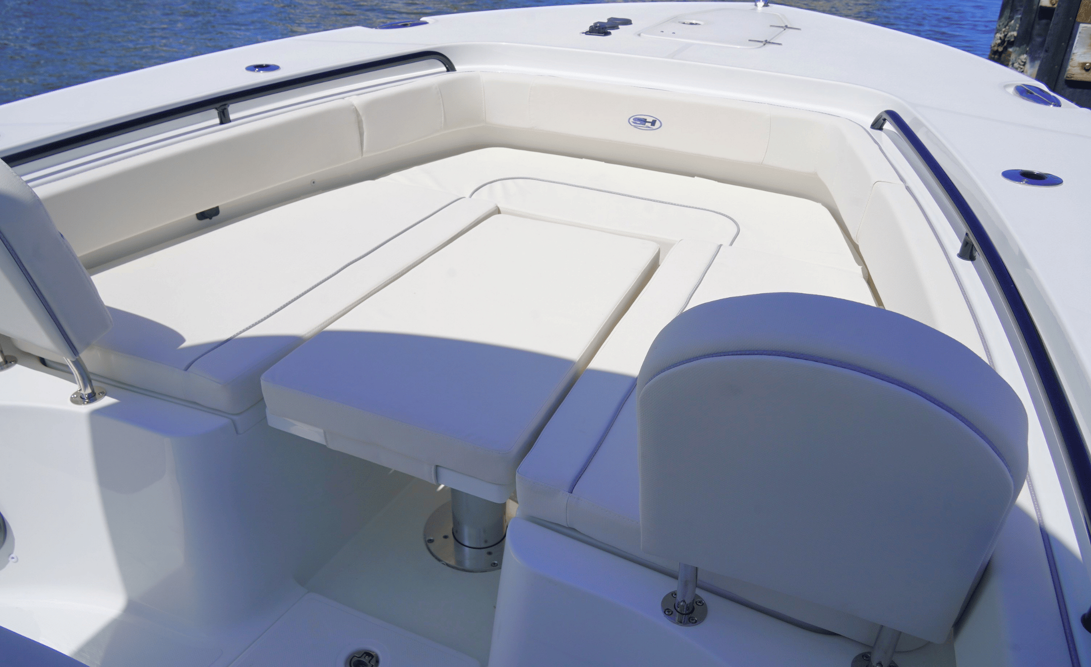 2027 SEA HUNT ULTRA 265SE - Image 34