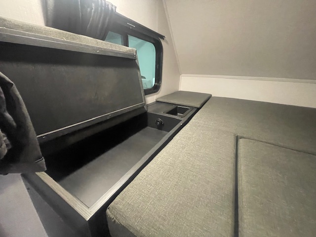 2026 SUNSEEKER 2860 DSF - Image 10