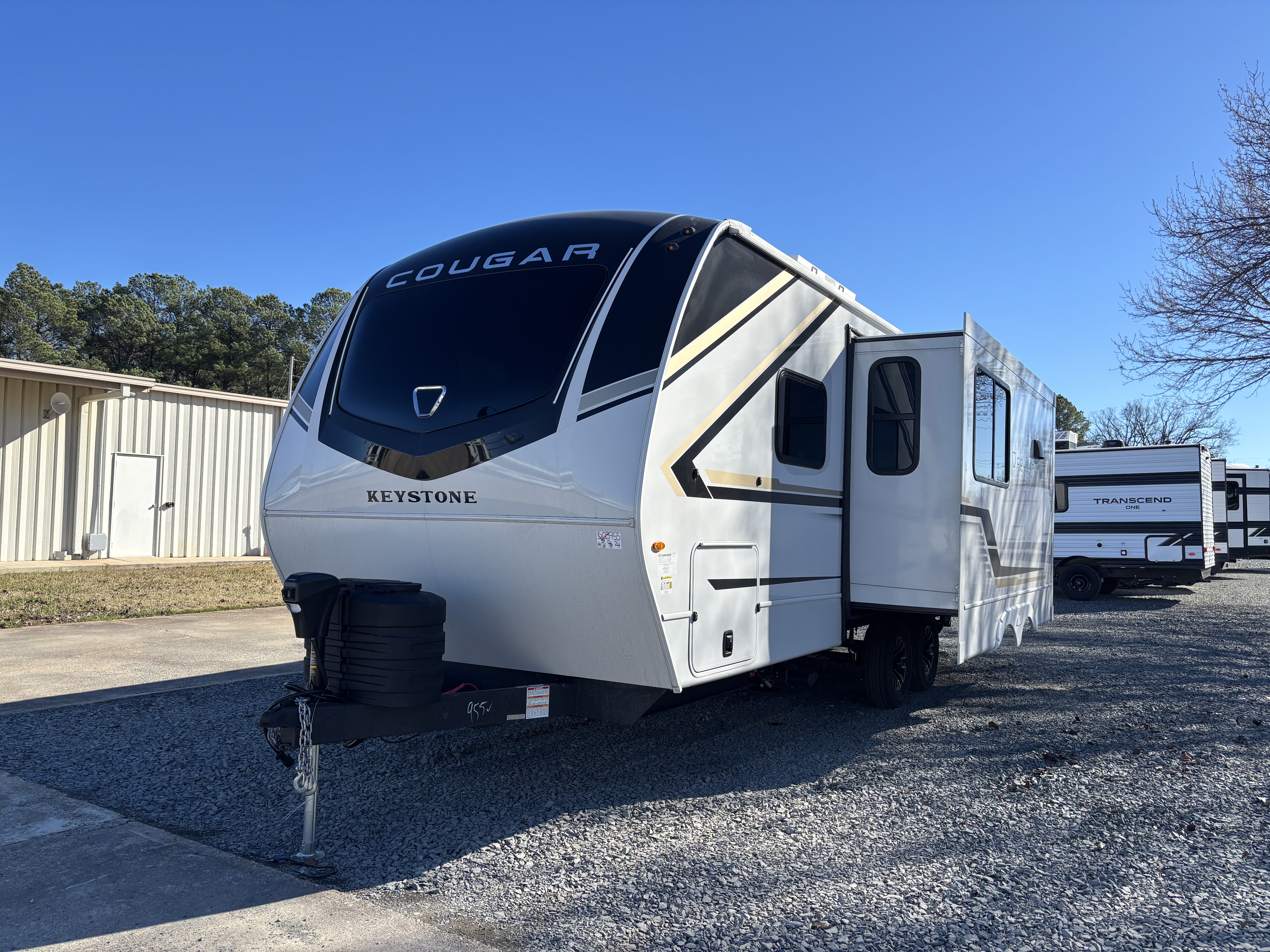 2026 Keystone Cougar Half-Ton 22MLS - Image 4
