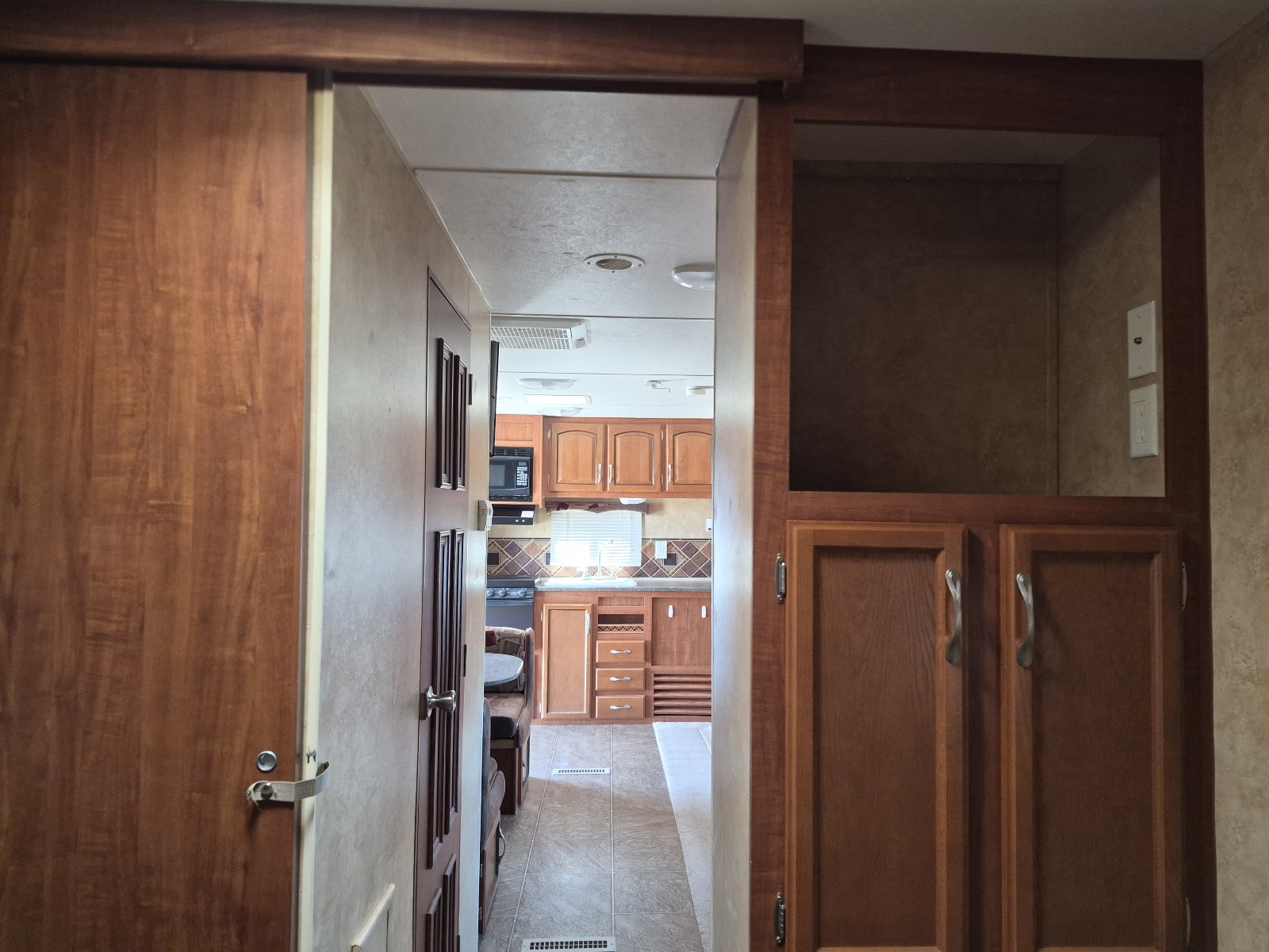 2011 Jayco Jay Flight G2 25 RKS - Image 16