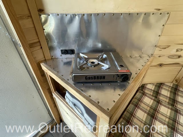 2021 HOME MADE FISH HOUSE 6.5X10 - Image 8