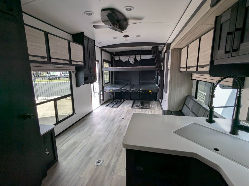 2023 Cruiser RV Stryker ST-2916 - Image 20