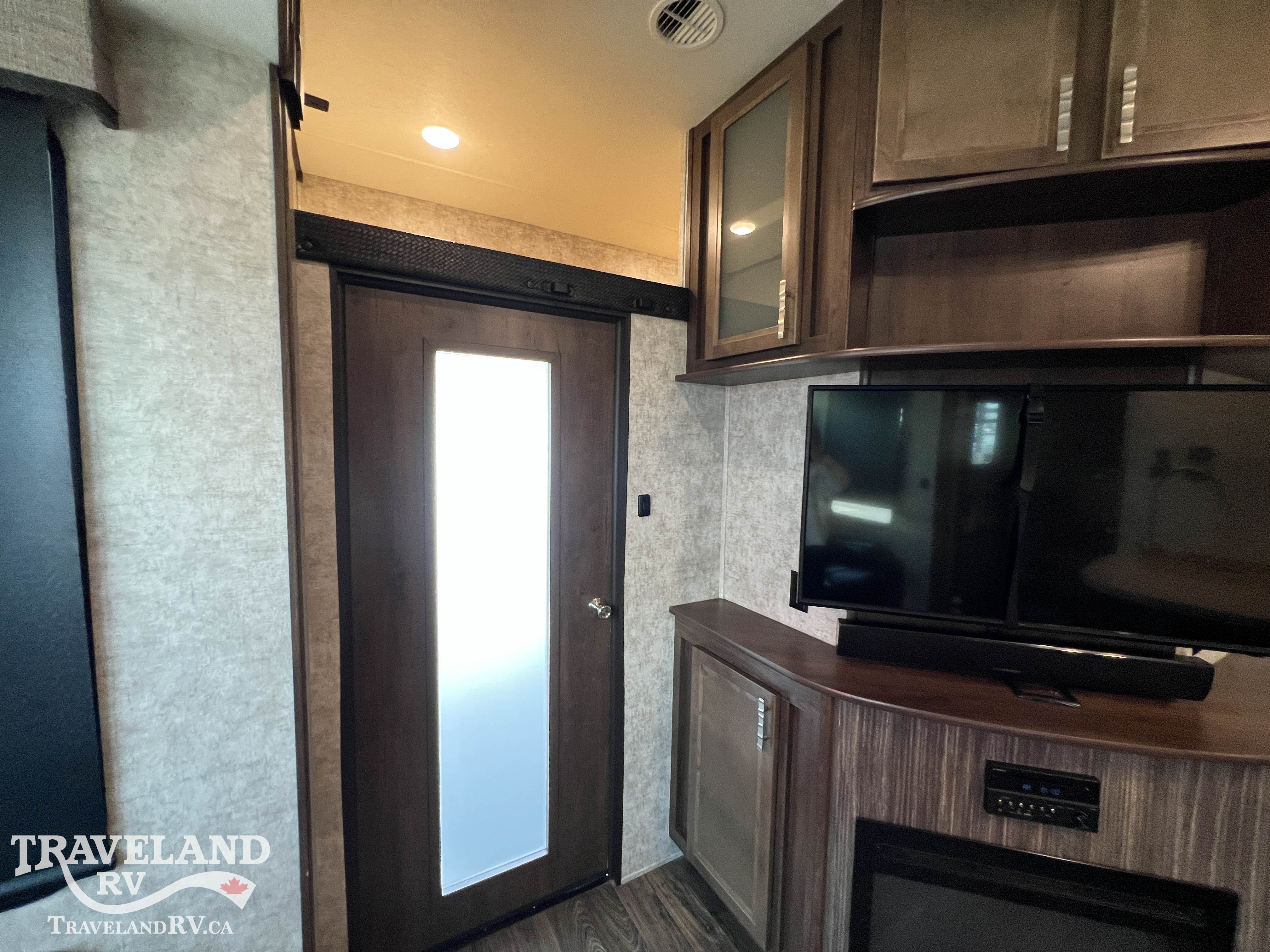 2019 Highland Ridge Highlander HF350H - Image 35