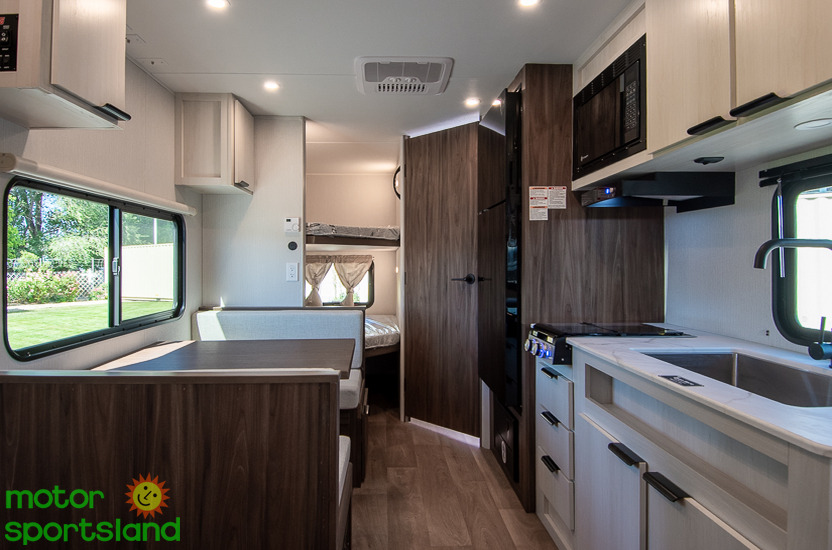 2026 Winnebago Access 18DBH - Image 30