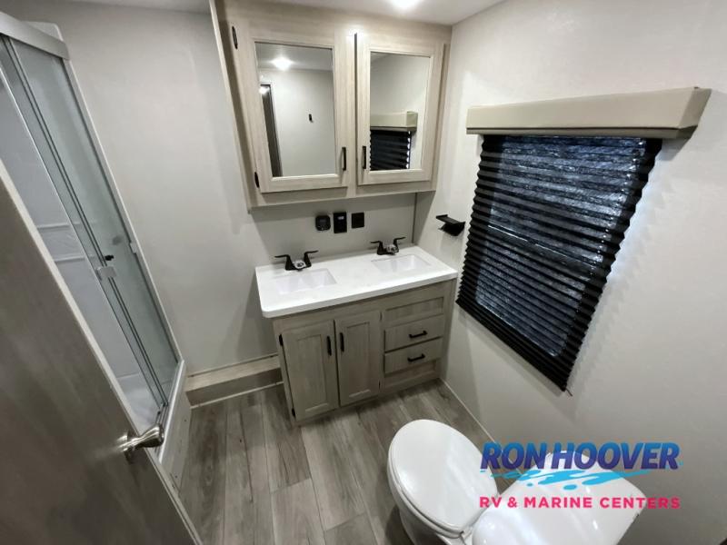 2026 COACHMEN CATALINA 44CONDO - Image 23