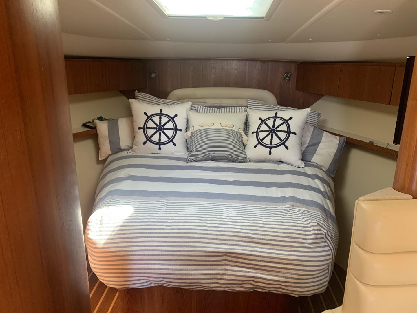 2008 Tiara Yachts 3800 Open - Image 19