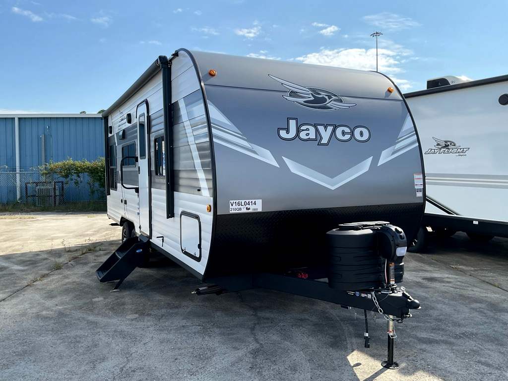 2027 JAYCO Jay Flight 210QB - Image 4