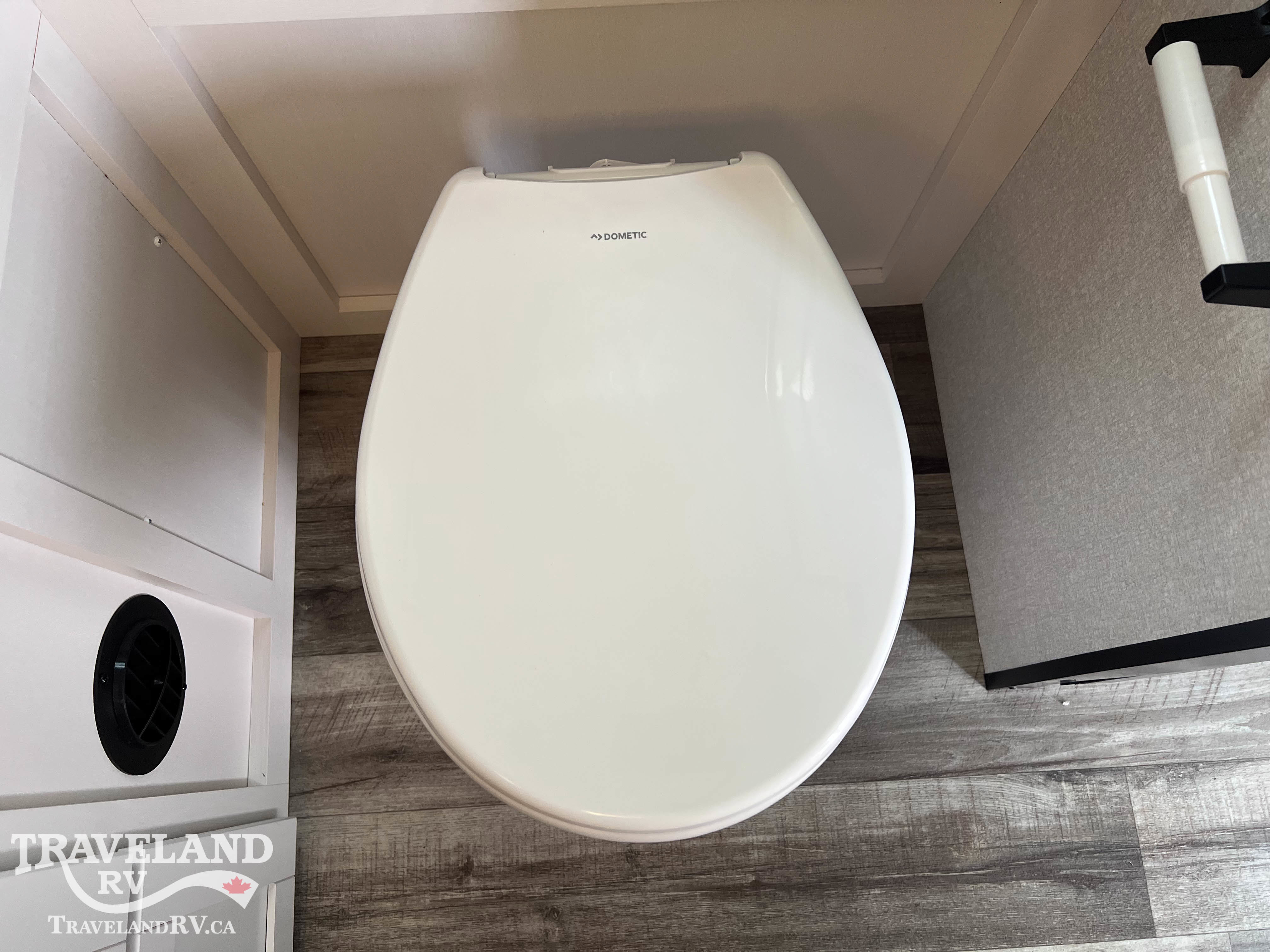2026 Highland Ridge Roamer Light Duty 27RBOS - Image 29