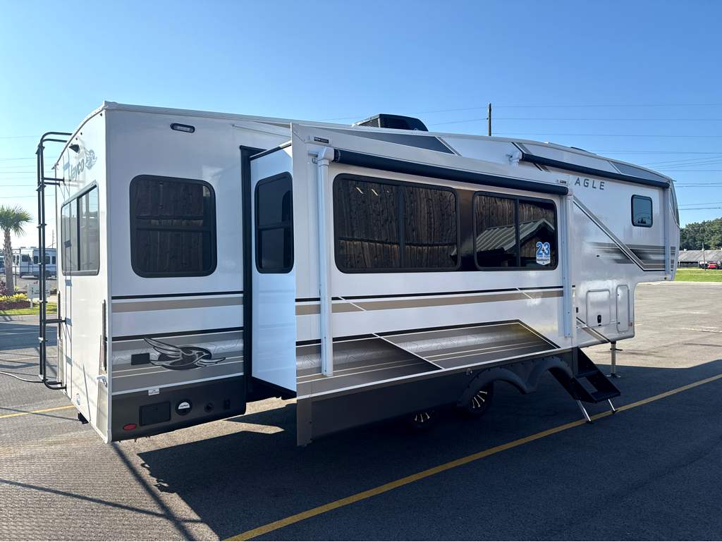 2027 JAYCO EAGLE 29RLC - Image 4