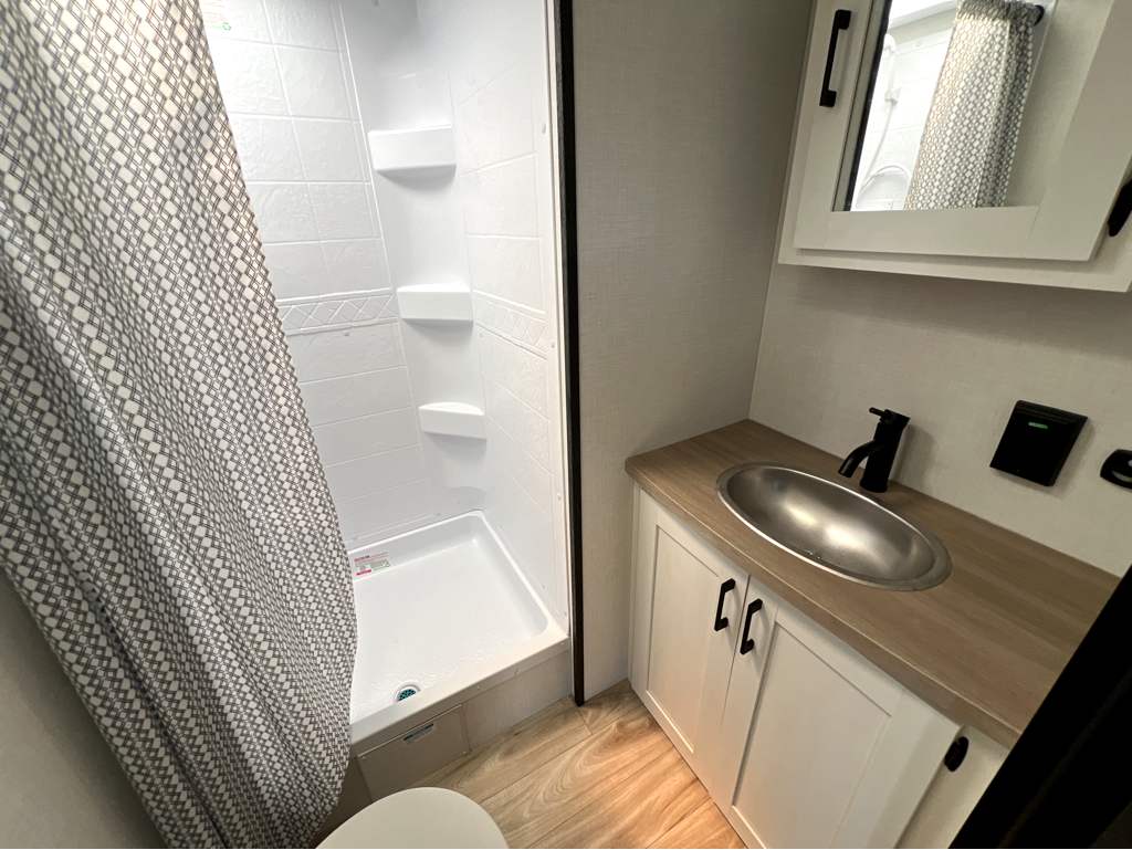 2026 VENTURE RV SIENNA 293VIK - Image 19