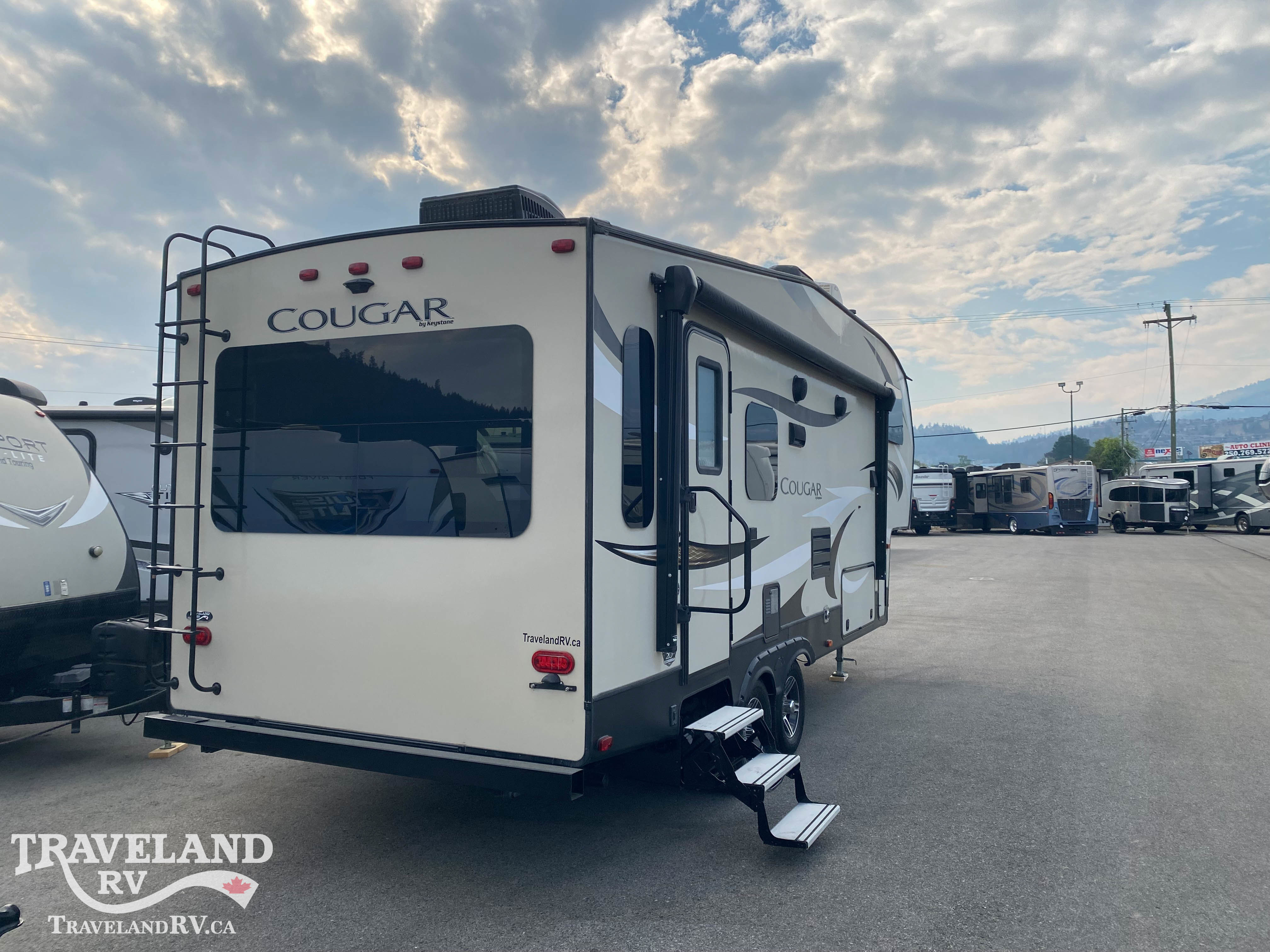 2018 KEYSTONE COUGAR 246RLWSE - Image 5