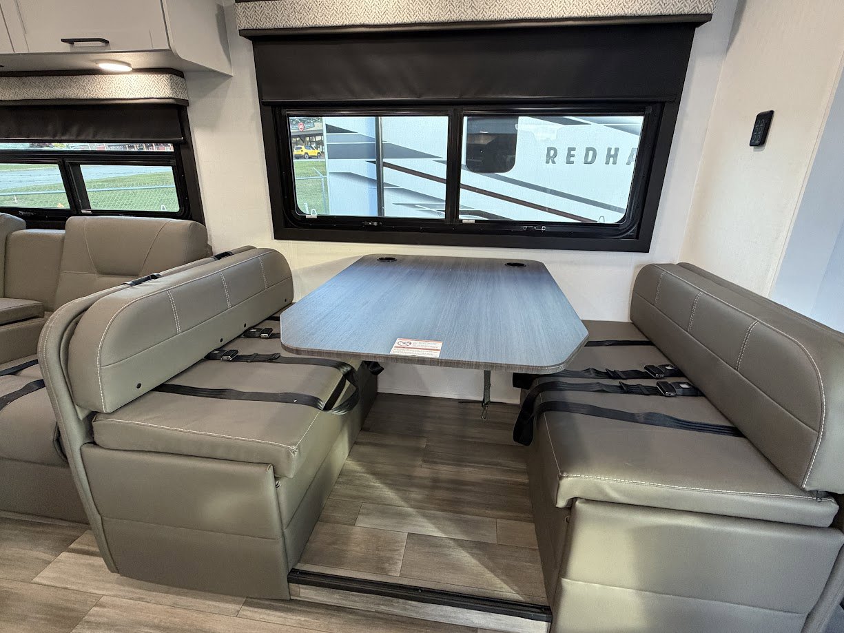 2026 JAYCO GREYHAWK 30Z - Image 17