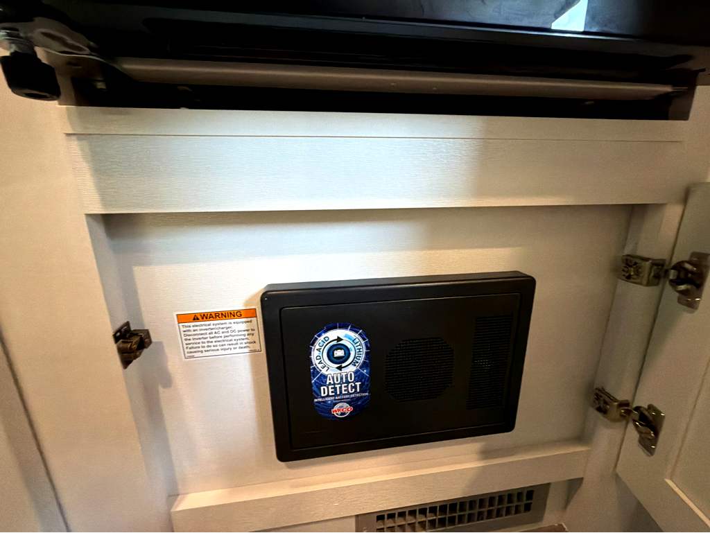 2025 JAYCO JAY FLIGHT SLX 210QB - Image 21