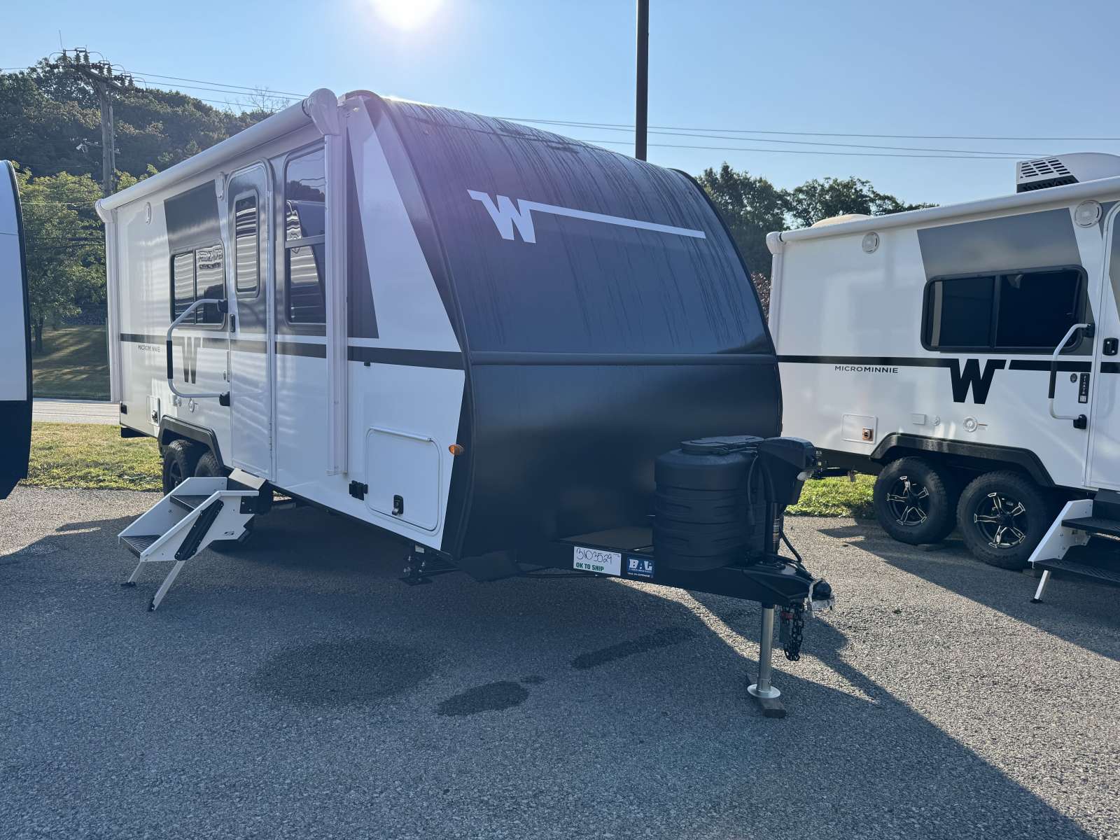 2026 Winnebago Micro Minnie 2108fbs