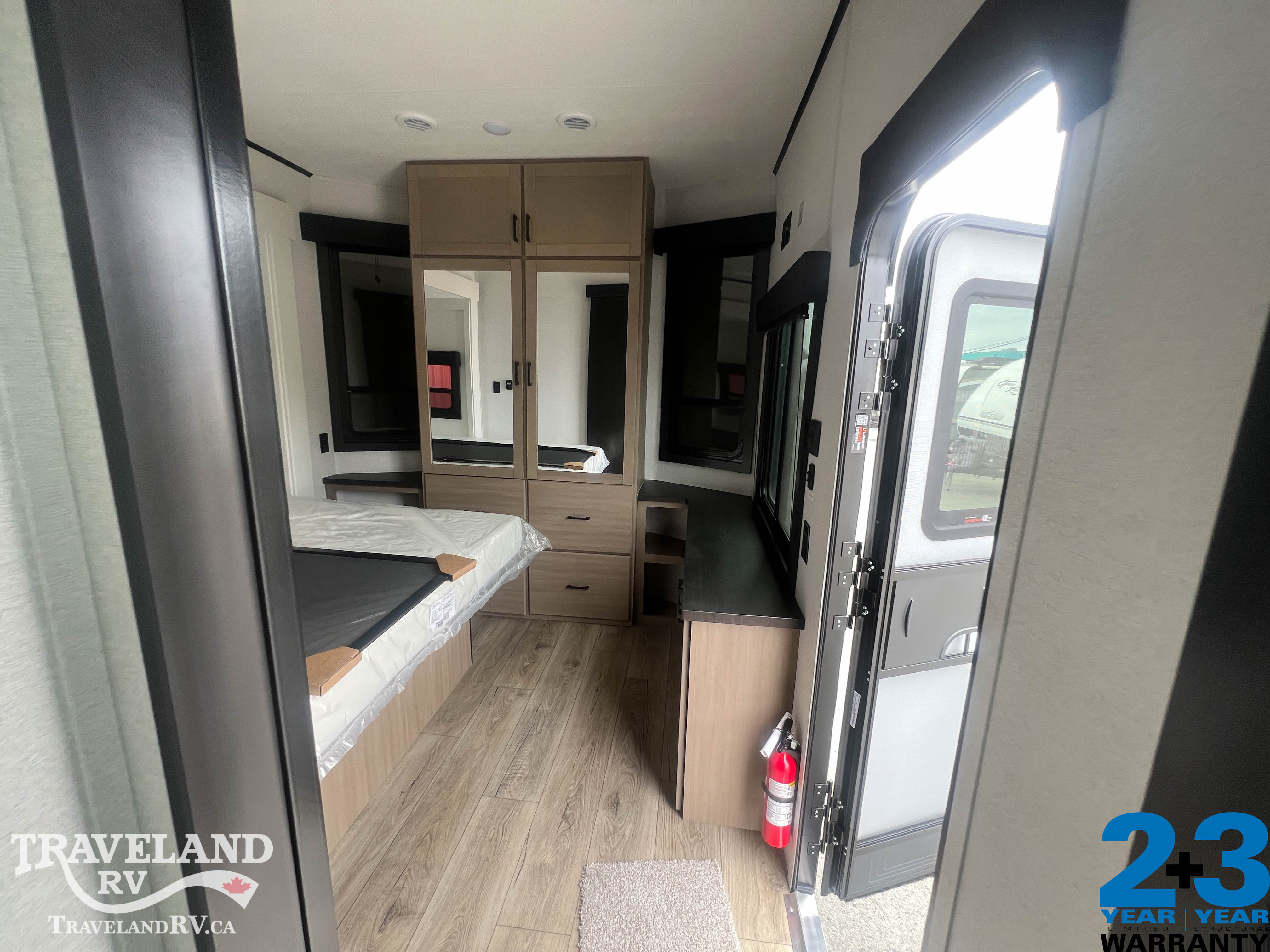2026 Jayco Jay Flight Bungalow 40RLTS - Image 25