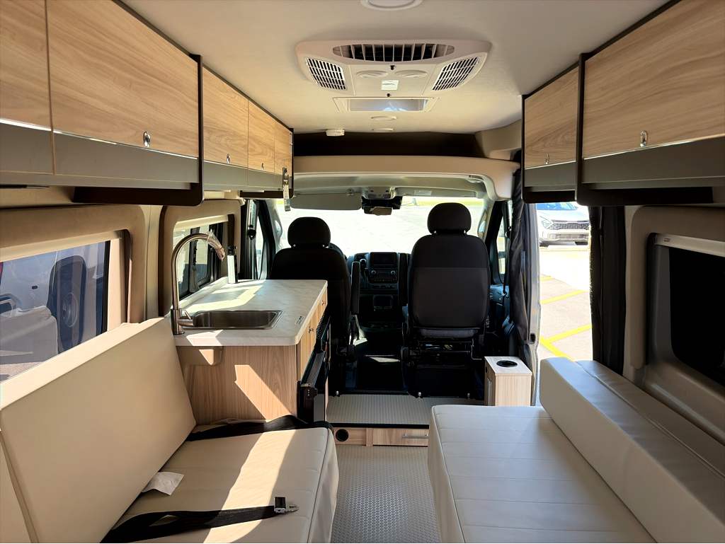 2027 JAYCO SWIFT 20T - Image 32