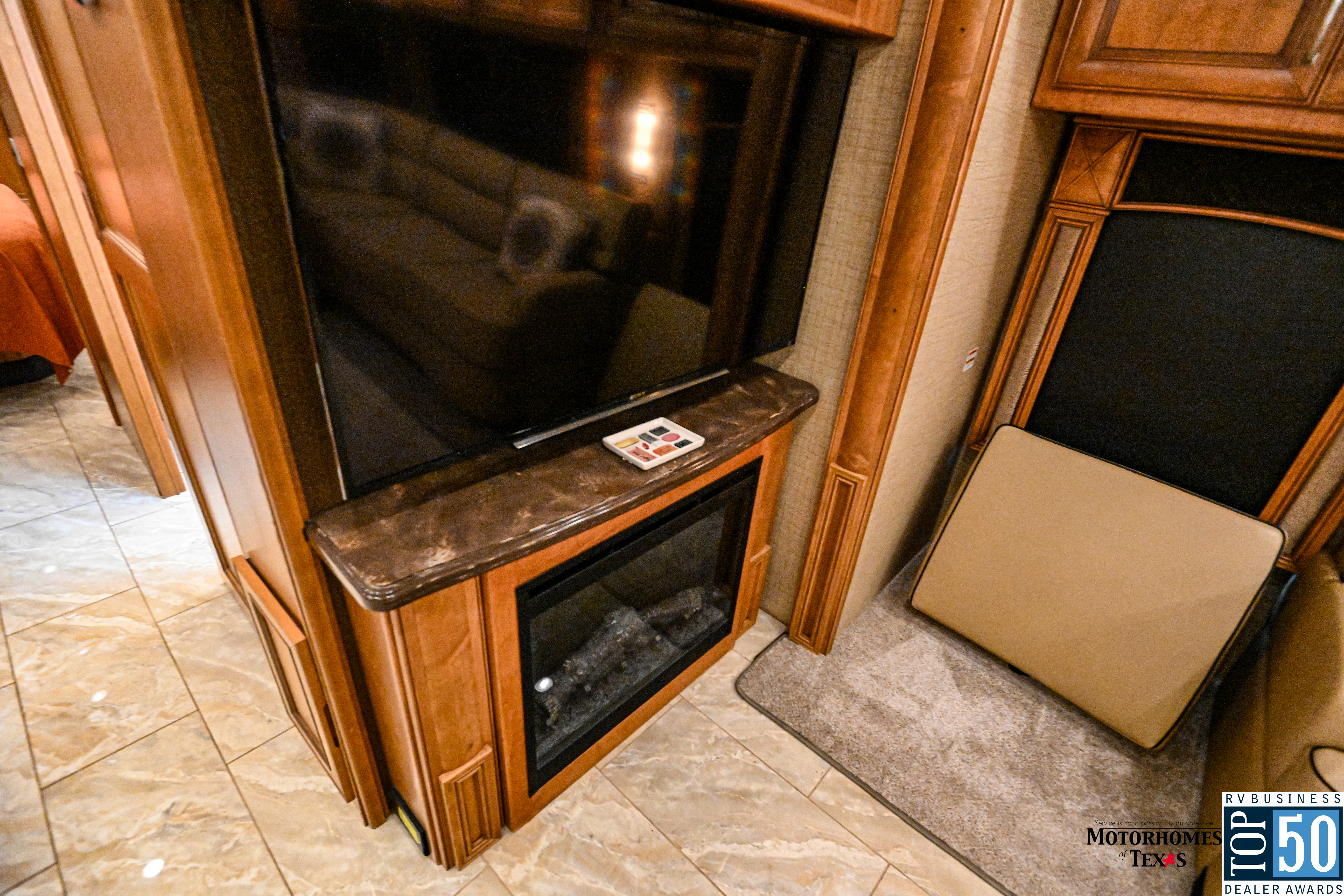 2015 American Revolution M39A - interior 3