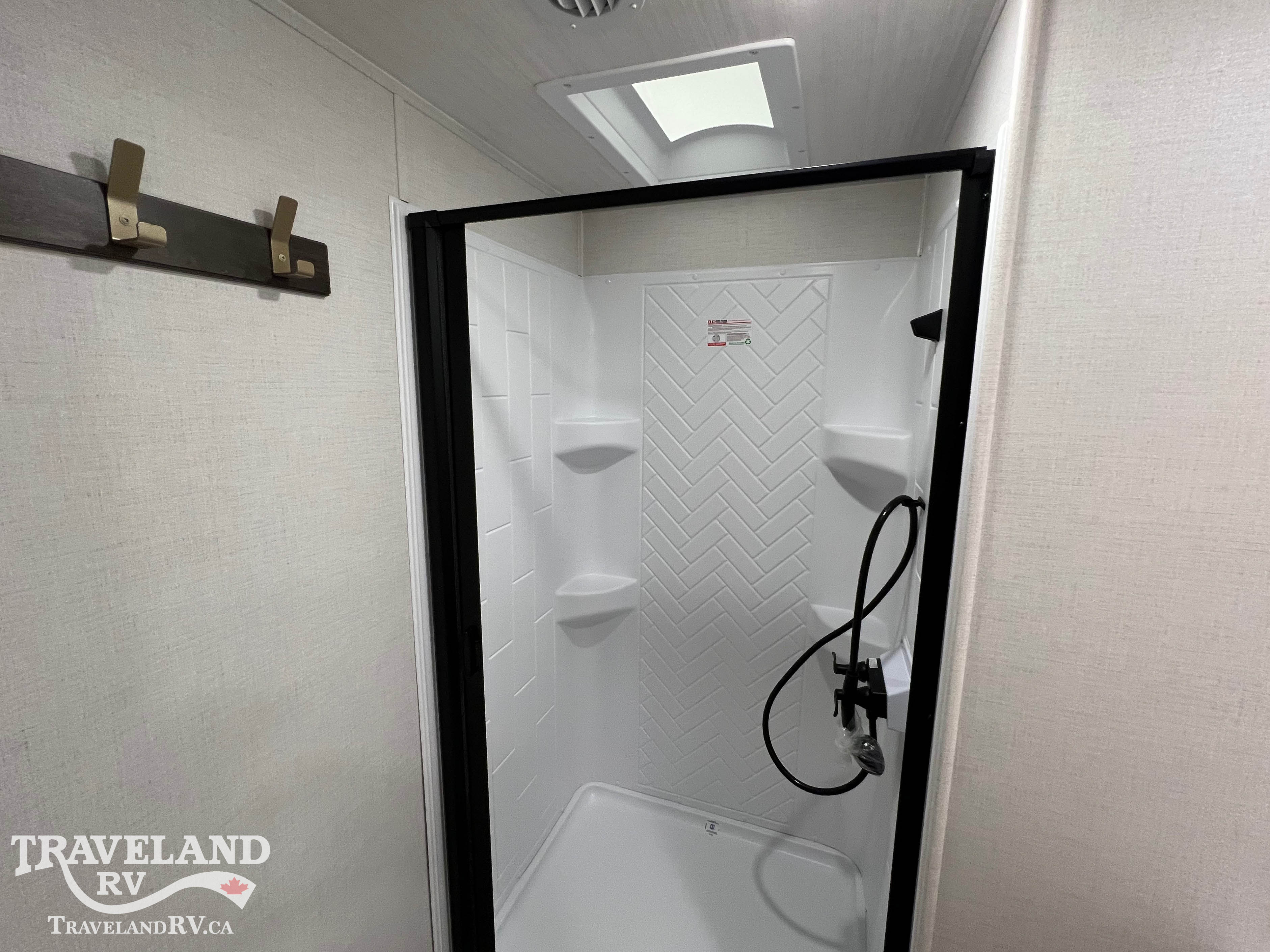 2026 Forest River Grand Surveyor 305RLBS - Image 39