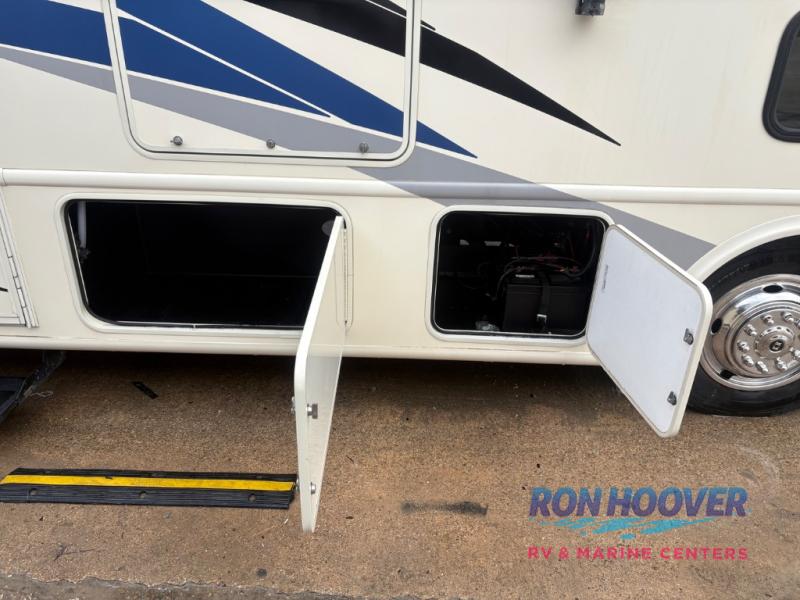 2023 THOR MOTORCOACH ACE 29G - Image 9