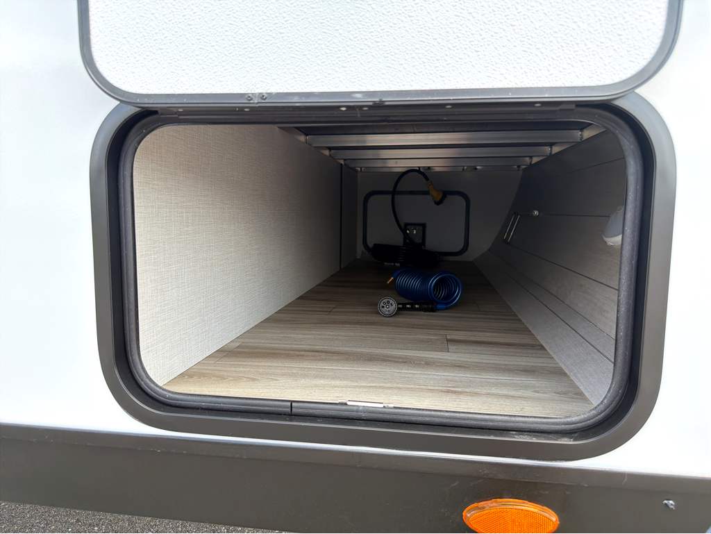 2026 VENTURE RV SPORTTREK STINGER 181VRK - Image 14
