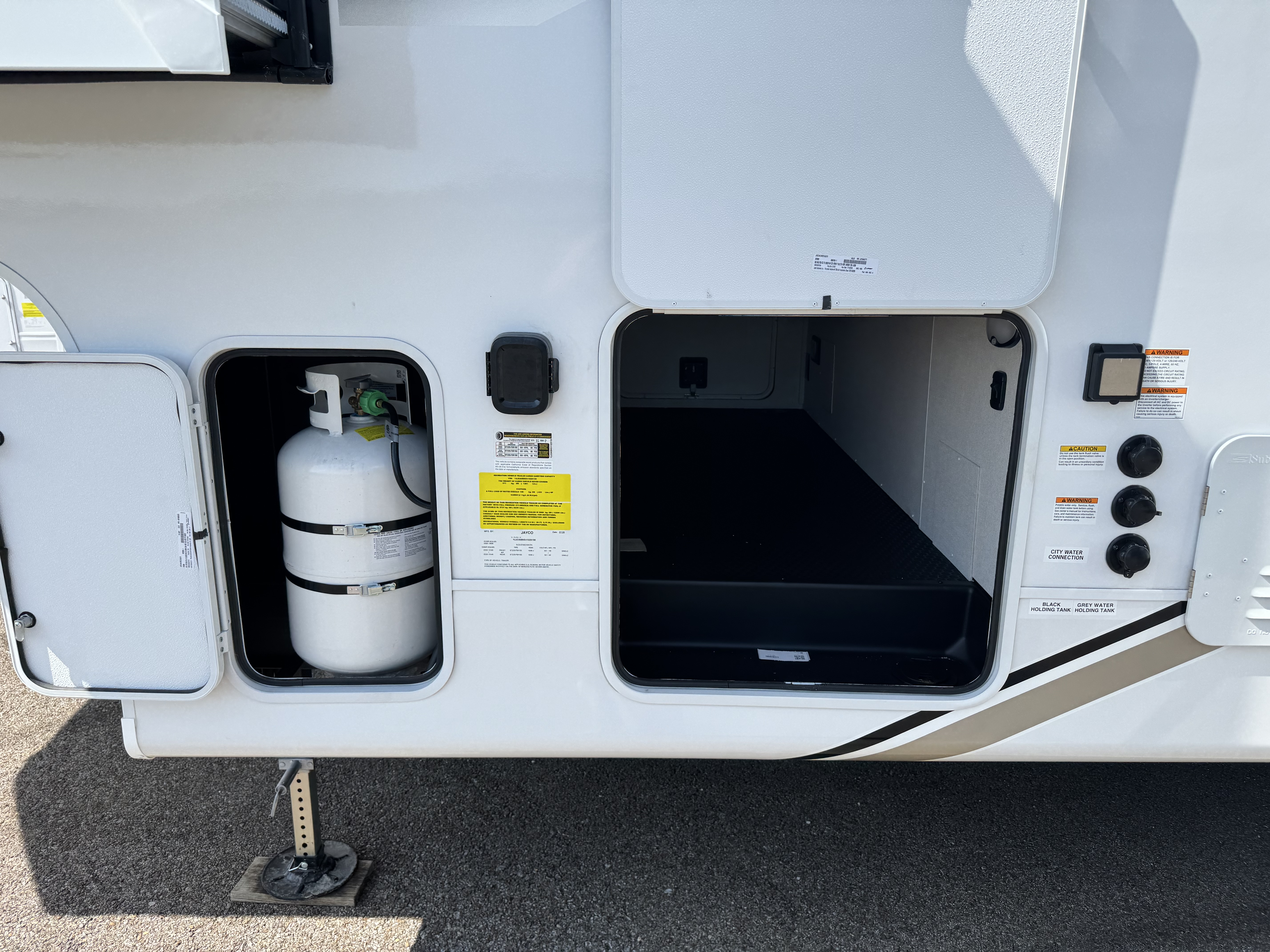 2027 JAYCO EAGLE SLE 24MLE - Image 9