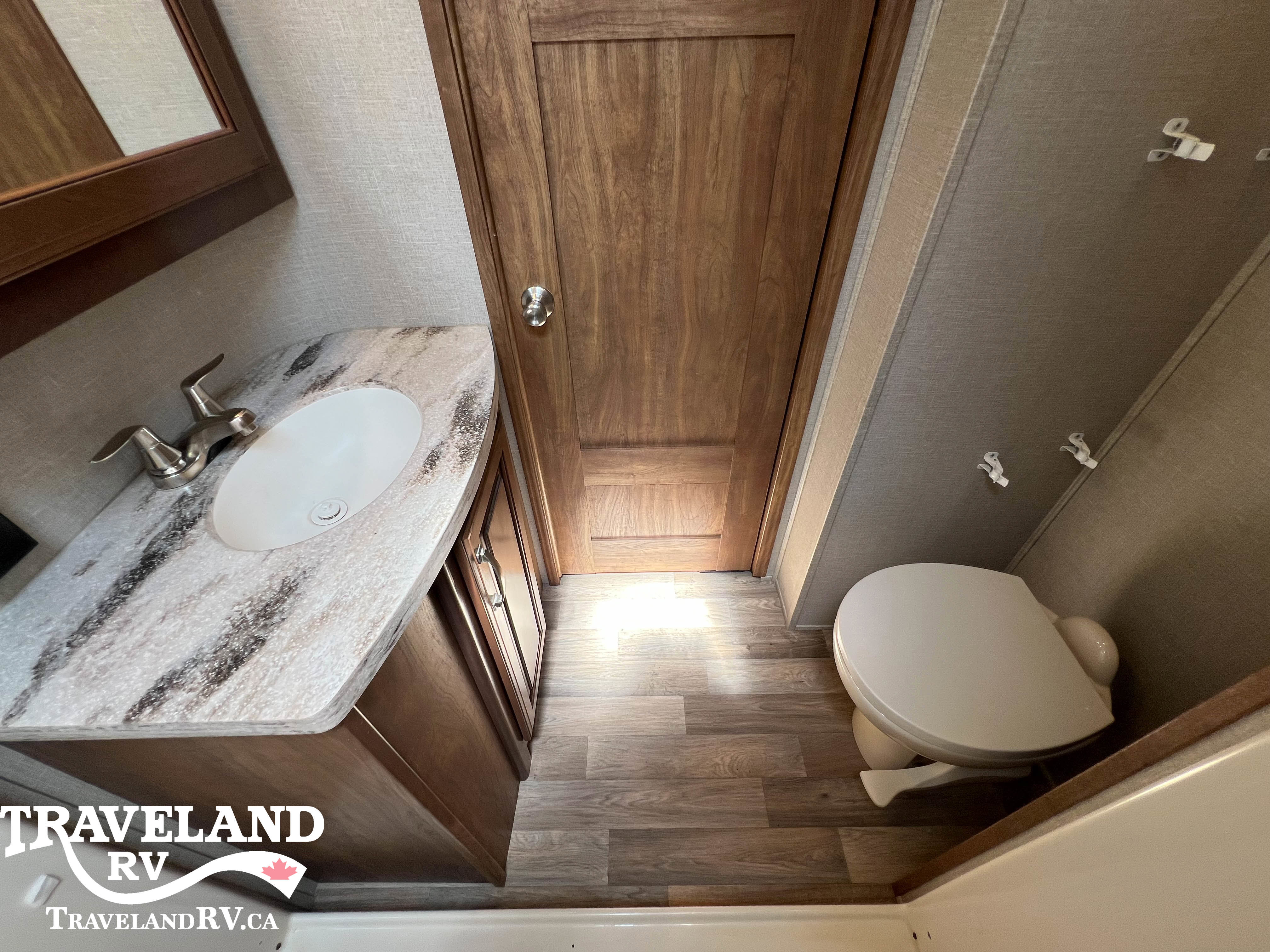 2018 KEYSTONE MONTANA 3160RL LEGACY EDITION - Image 35