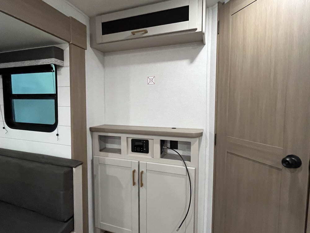 2027 Jayco Jay Flight SLX 262RLSW - Image 16