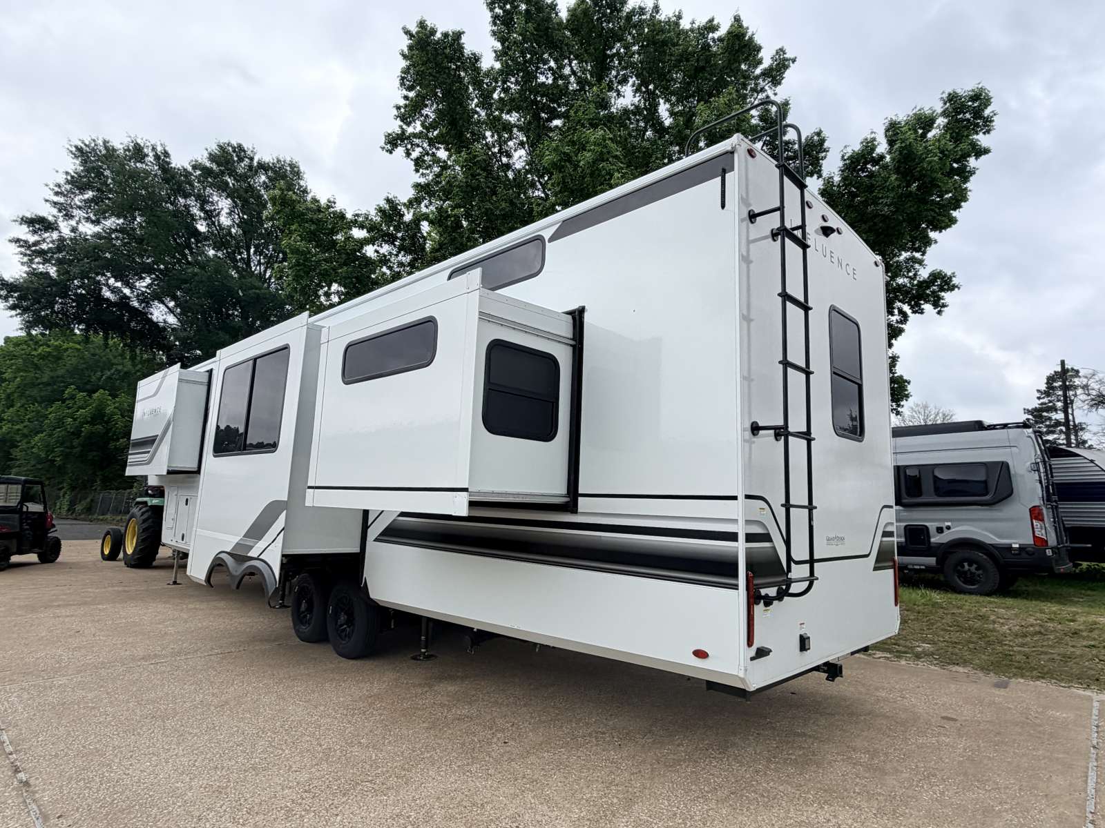 2026 Grand Design Influence 3804DS - Image 6