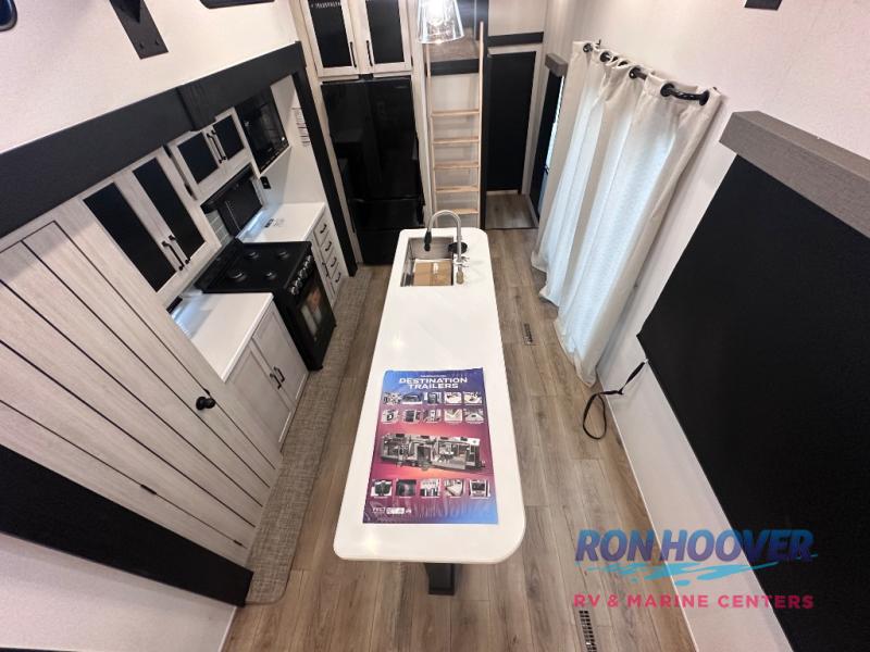 2026 PALOMINO PUMA 423LFT - Image 36