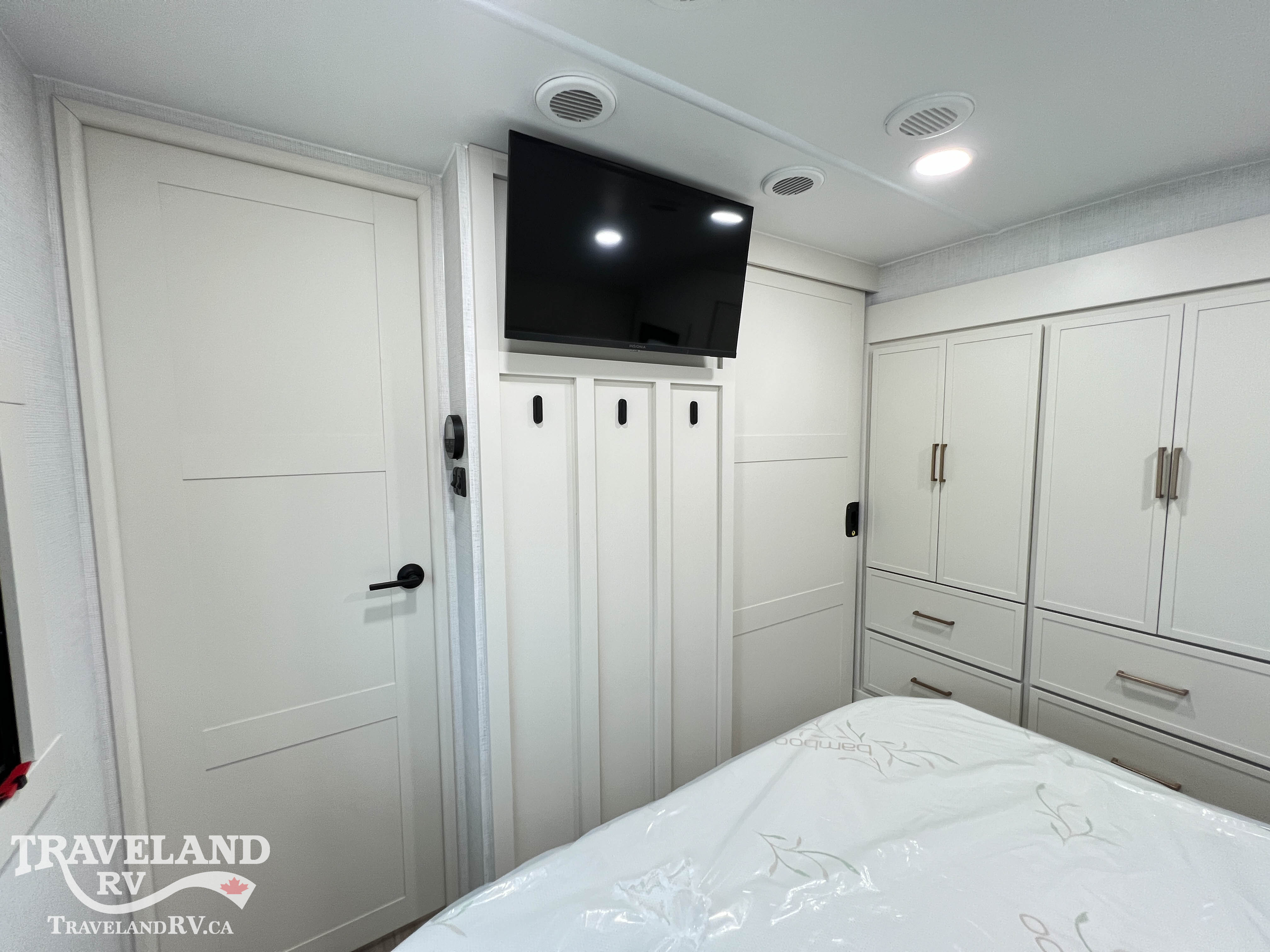2027 Brinkley RV Model Z 2900 - Image 35