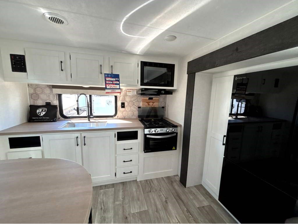 2026 VENTURE RV SIENNA 231VRK - Image 10