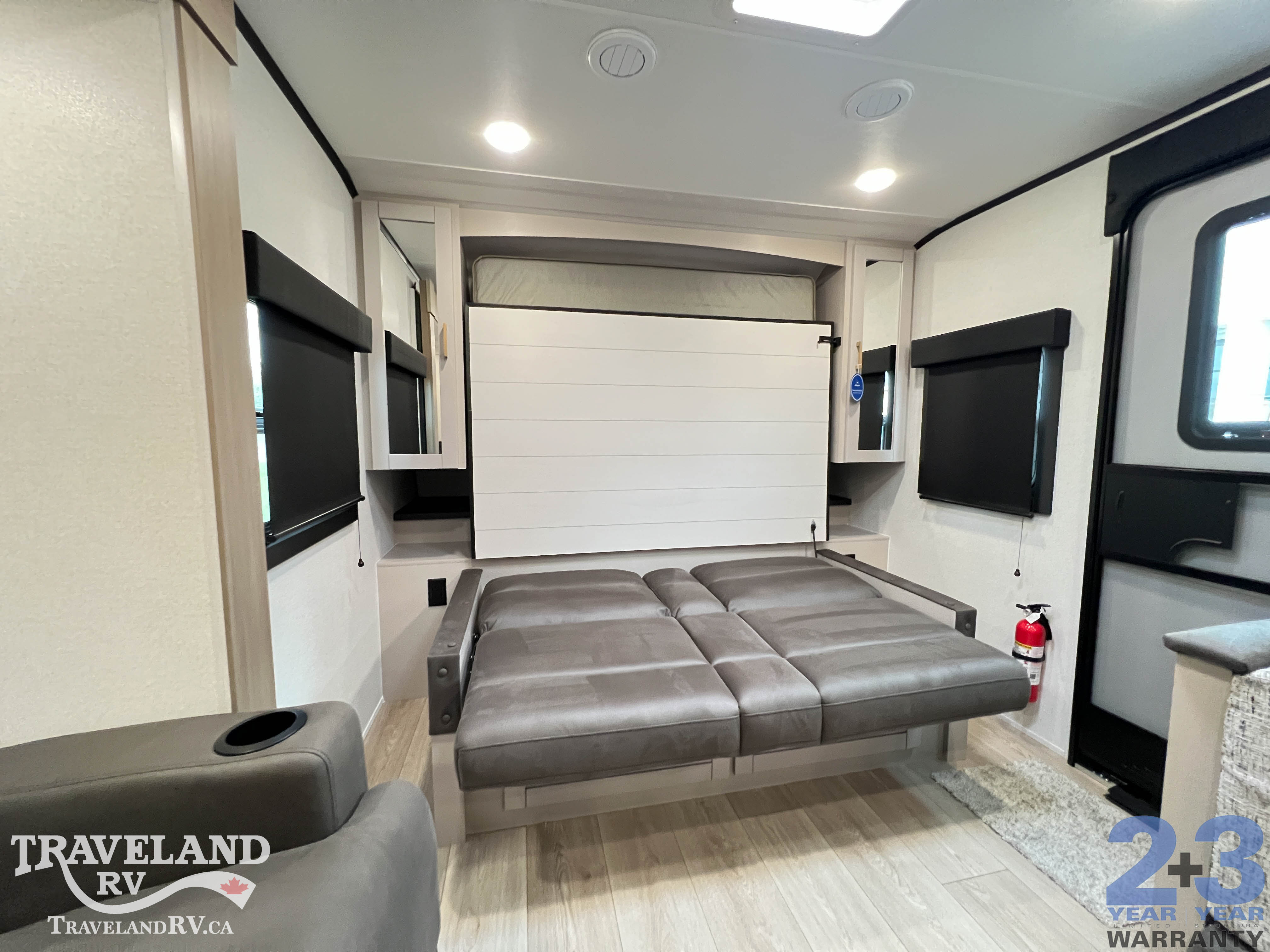 2027 Jayco Jay Feather 21MML - Image 12