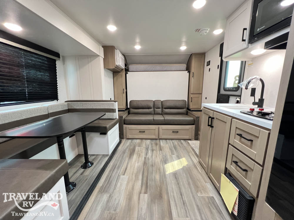 2027 Highland Ridge Colt 18MBS - Image 4