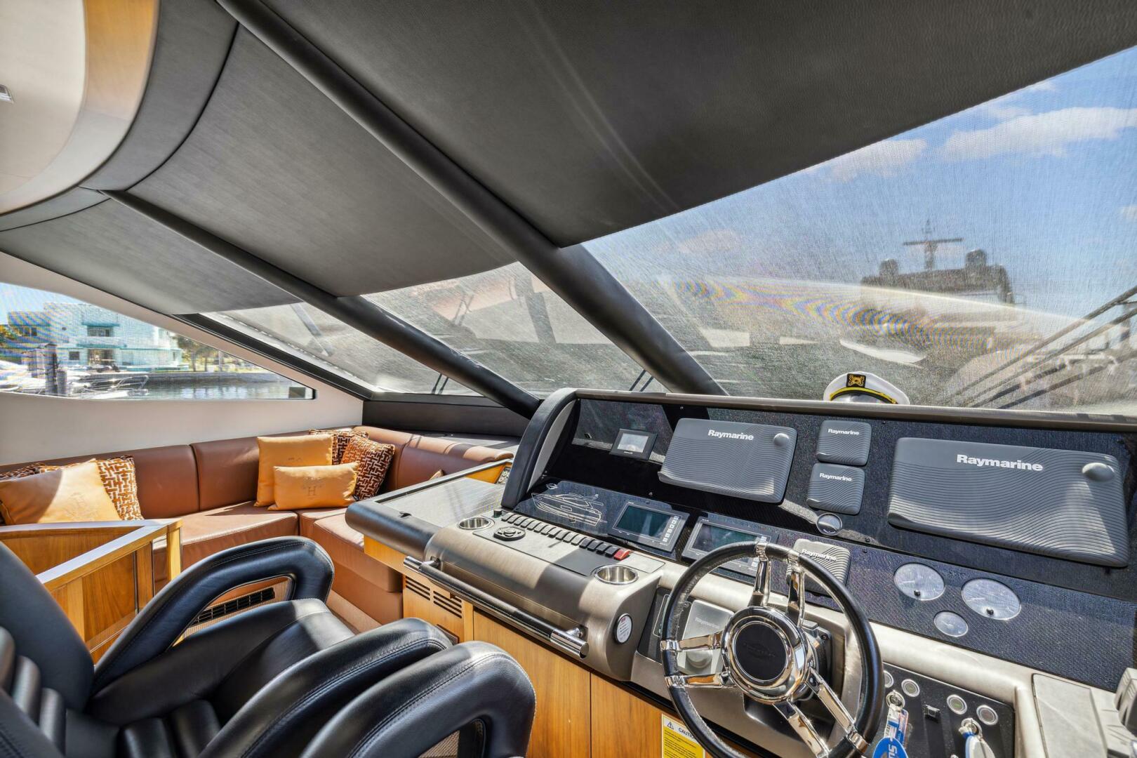 2014 Sunseeker Manhattan 73 - Image 23