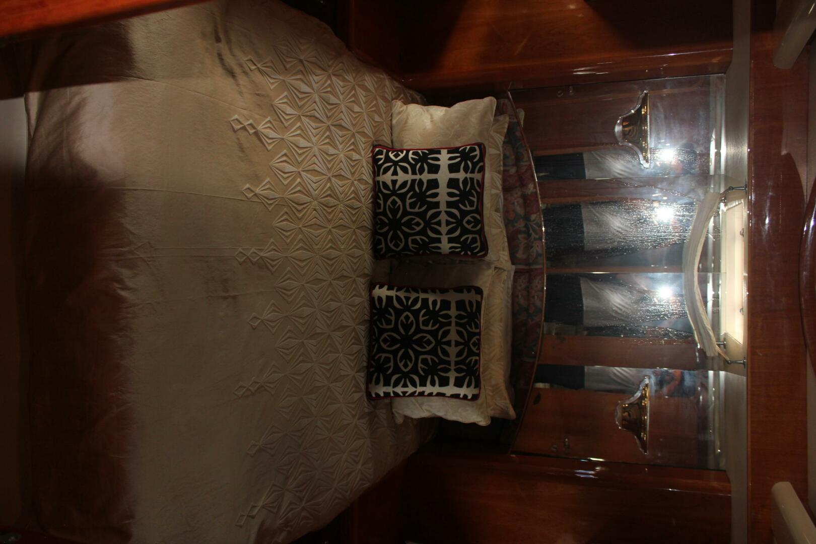 1999 Horizon 70 FLY - Image 52