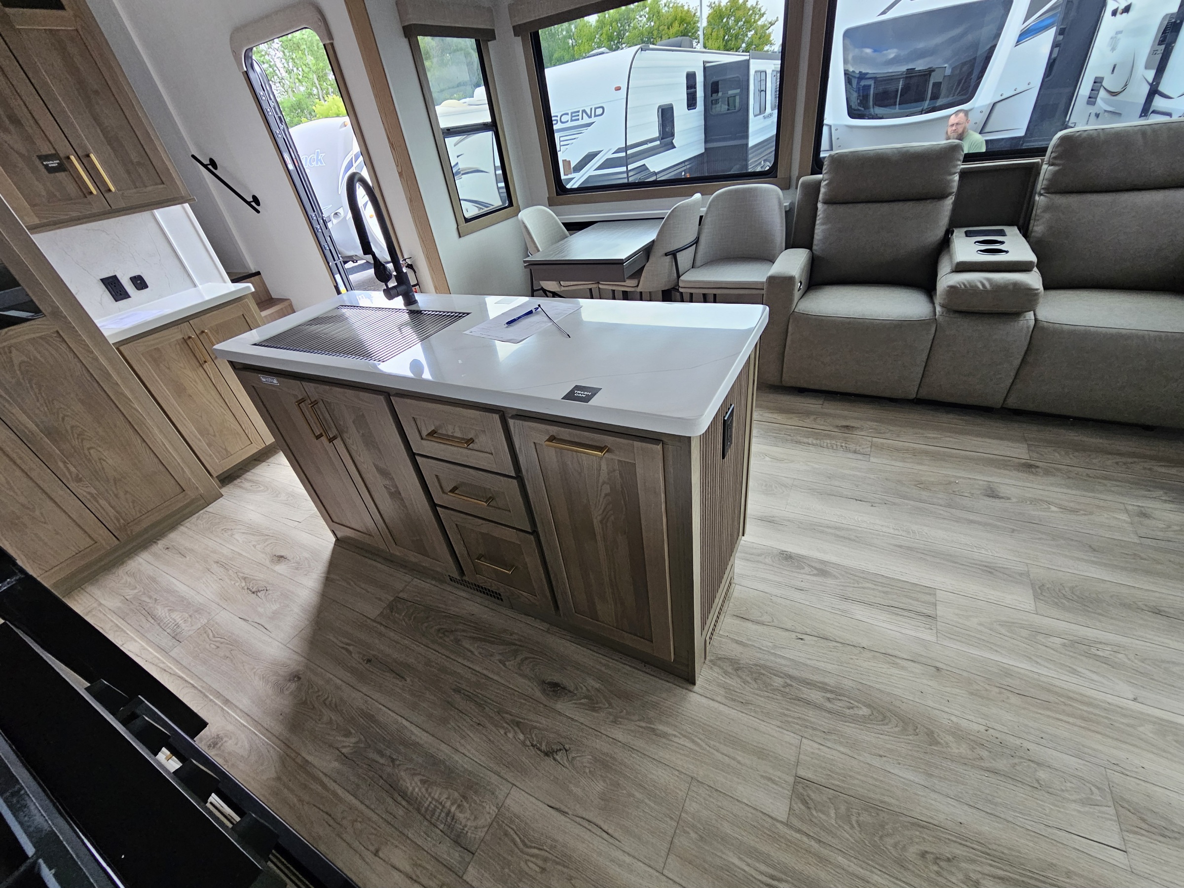 2027 Forest River Rockwood Signature 401SFB - Image 16